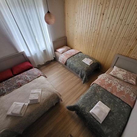 Guesthouse Evergreen Они Экстерьер фото